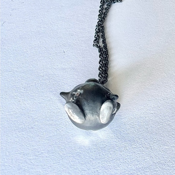 Tiffany & Co Jigglypuff Pokémon Pendant in Oxidized Silver with Diamonds - Picture 11 of 12